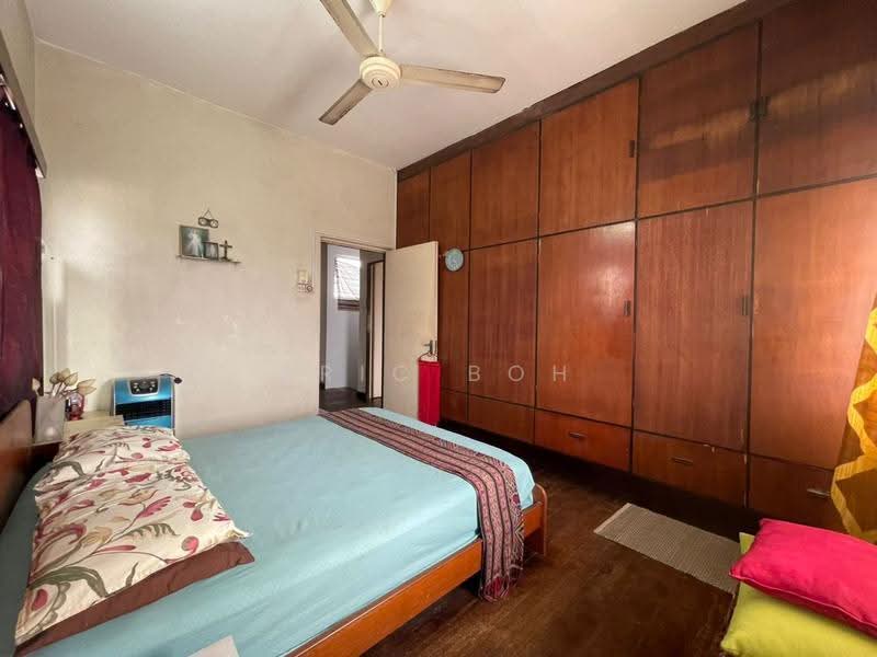 Semi-Detached House for Sale in Island Glades (Jelutong) - Eric Boh - Bedroom - PropertyGuru.com.my