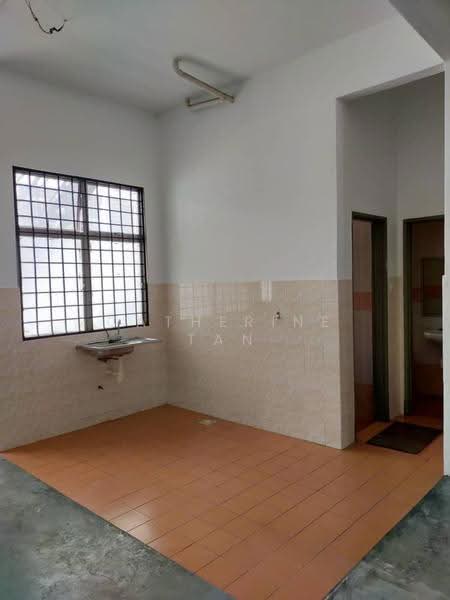 Shop / Office untuk Disewa di Putra Heights (Subang Jaya) - Catherine Tan - Interior - PropertyGuru.com.my