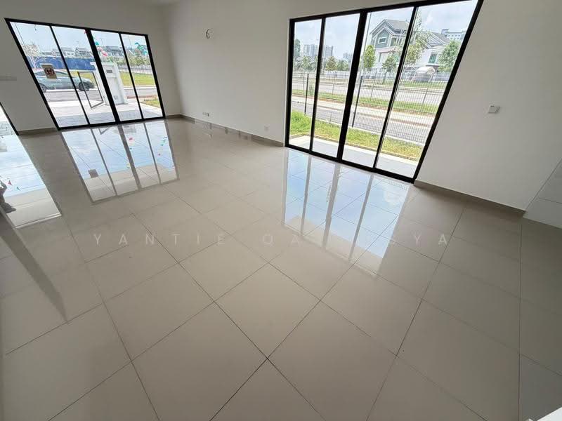 Rumah Teres 2-Tingkat untuk Dijual di Cyberjaya (Selangor) - Yantie Qaleesya - Living Room - PropertyGuru.com.my