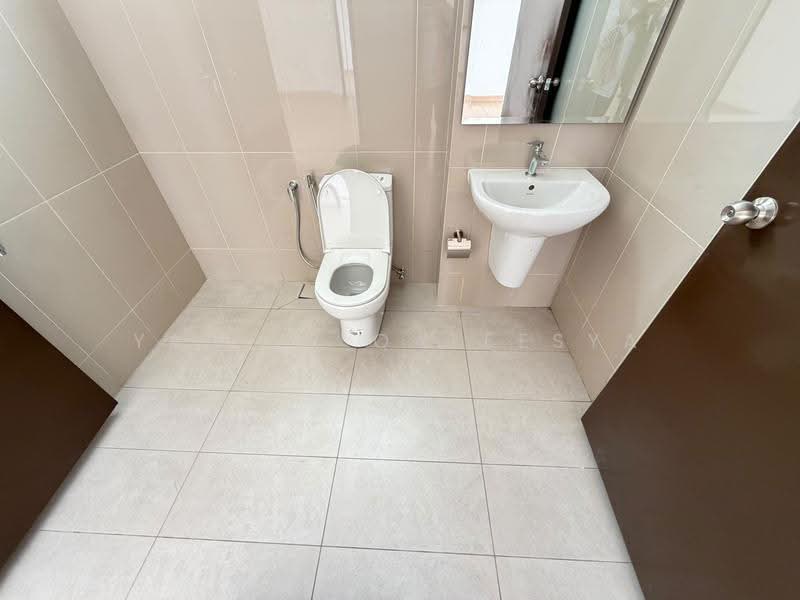 Rumah Teres 2-Tingkat untuk Dijual di Cyberjaya (Selangor) - Yantie Qaleesya - Bathroom - PropertyGuru.com.my