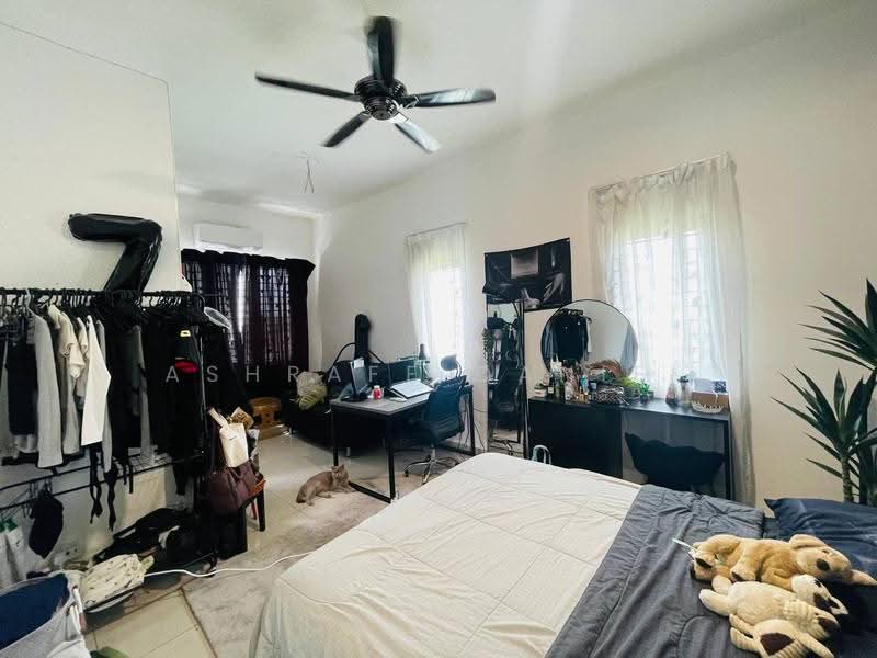 3-storey Terraced House for Sale in Setia Utama (Setia Alam) - Ashraff Daniel - Bedroom - PropertyGuru.com.my