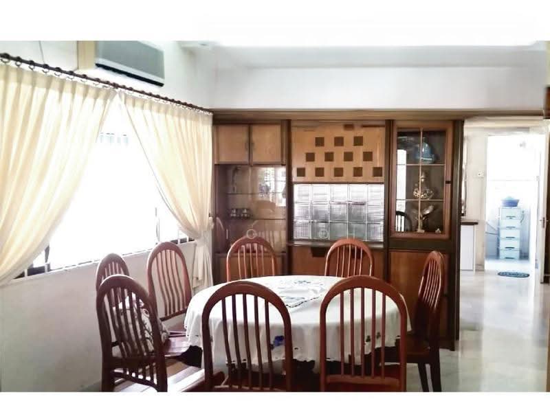 Semi-Detached House for Sale in Island Glades (Jelutong) - Eric Boh - Dining Room - PropertyGuru.com.my
