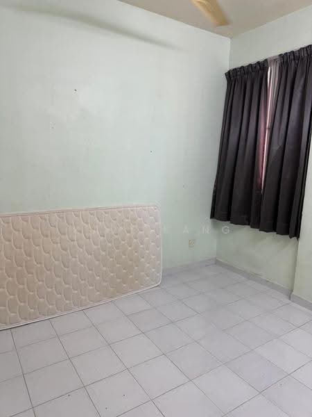 Pangsapuri untuk Disewa di Kingfisher Series - Kaze Kang - Bedroom - PropertyGuru.com.my