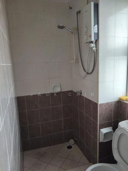 Condominium for Sale at Desa Impiana - Jack Chin - Bathroom - PropertyGuru.com.my