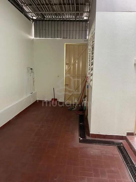 2-storey Terraced House for Sale in Island Glades (Jelutong) - Eric Boh - Exterior - PropertyGuru.com.my