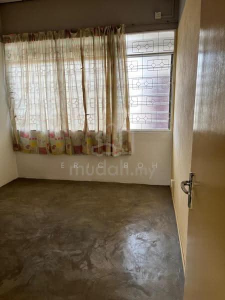 2-storey Terraced House for Sale in Island Glades (Jelutong) - Eric Boh - Interior - PropertyGuru.com.my