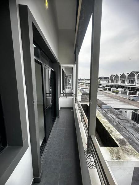 Terraced House for Sale in Johor Bahru (Johor) - Chloe Law - Balcony - PropertyGuru.com.my