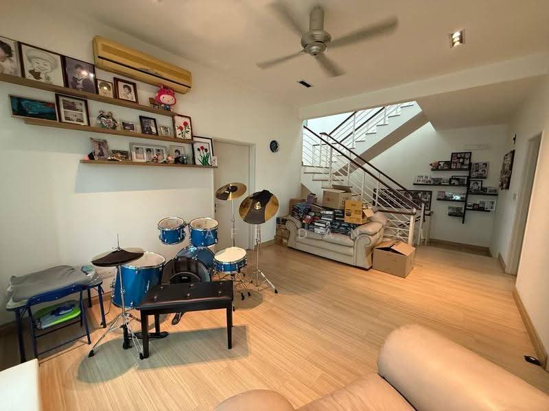 Bungalow House for Sale in Cyberjaya (Selangor) - Ashraff Daniel - Living Room - PropertyGuru.com.my
