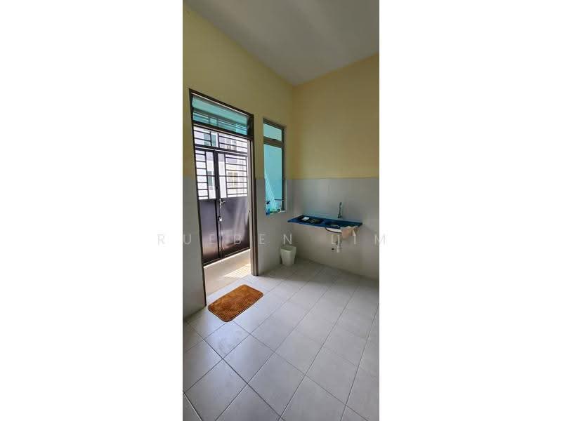 2-storey Terraced House for Sale in Kota Tinggi (Johor) - Rueben Lim - Entrance - PropertyGuru.com.my
