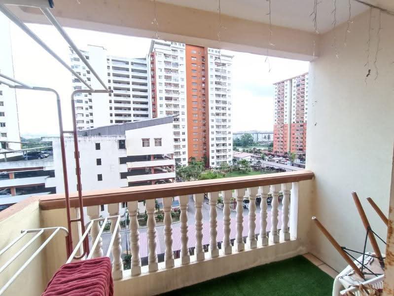 Pangsapuri untuk Dijual di Sri Lavender Apartment - Evelyn Yap - Balcony - PropertyGuru.com.my