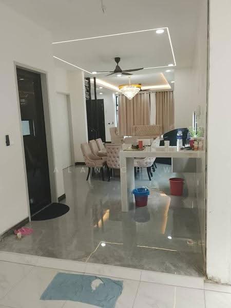 Rumah Berkembar untuk Dijual di Setia Tropika (Johor Bahru) - Alan Chew - Dining Room - PropertyGuru.com.my