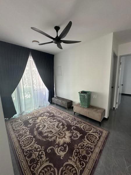 Rumah Berkembar untuk Dijual di Setia Tropika (Johor Bahru) - Alan Chew - Living Room - PropertyGuru.com.my