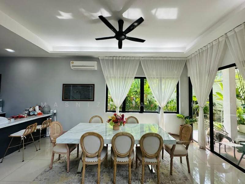 Semi-Detached House for Sale in Taman Villa Perdana (Kajang) - Masnizah Arifin - Dining Room - PropertyGuru.com.my