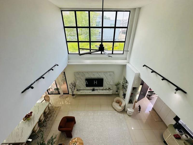 Semi-Detached House for Sale in Taman Villa Perdana (Kajang) - Masnizah Arifin - Living Room - PropertyGuru.com.my