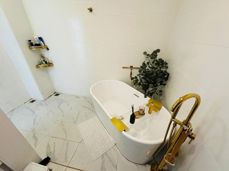 Semi-Detached House for Sale in Taman Villa Perdana (Kajang) - Masnizah Arifin - Bathroom - PropertyGuru.com.my