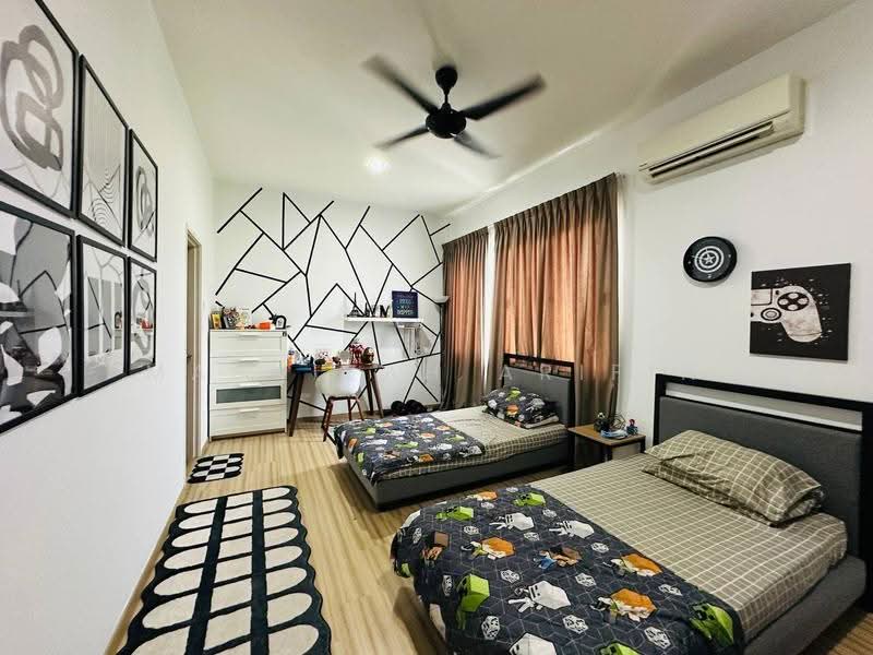 Semi-Detached House for Sale in Taman Villa Perdana (Kajang) - Masnizah Arifin - Bedroom - PropertyGuru.com.my