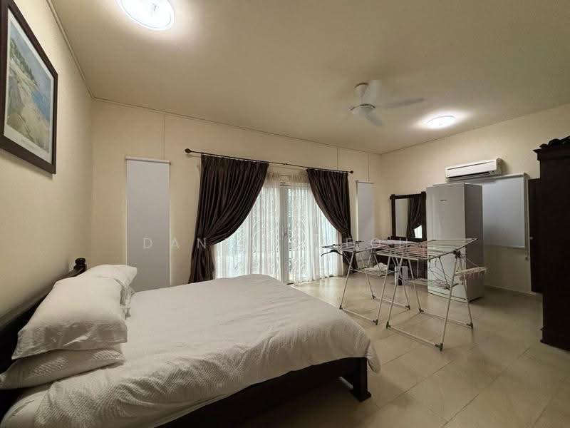Bungalow House untuk Dijual di Batu Ferringhi (Penang) - Danick Teoh - Bedroom - PropertyGuru.com.my