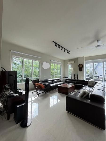 Bungalow House untuk Dijual di Batu Ferringhi (Penang) - Danick Teoh - Living Room - PropertyGuru.com.my