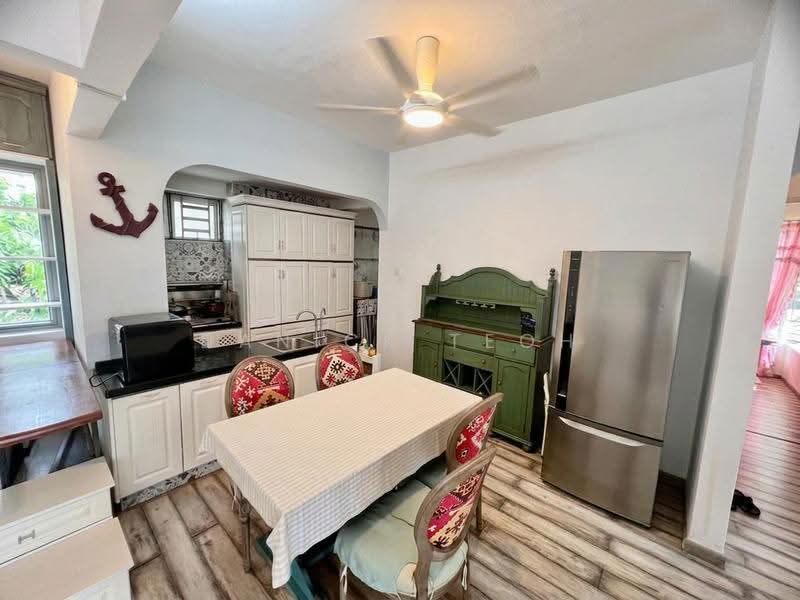 Kondominium untuk Dijual di Surin Condominium - Danick Teoh - Kitchen - PropertyGuru.com.my
