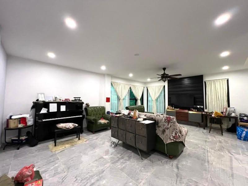 Semi-Detached House for Sale in Taman Pelangi Indah (Ulu Tiram) - Ann . - Living Room - PropertyGuru.com.my