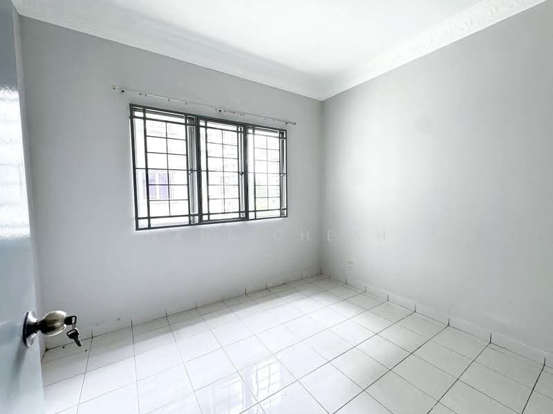 Apartment for Sale at Kenanga Apartments - Nana Cheah - Interior - PropertyGuru.com.my