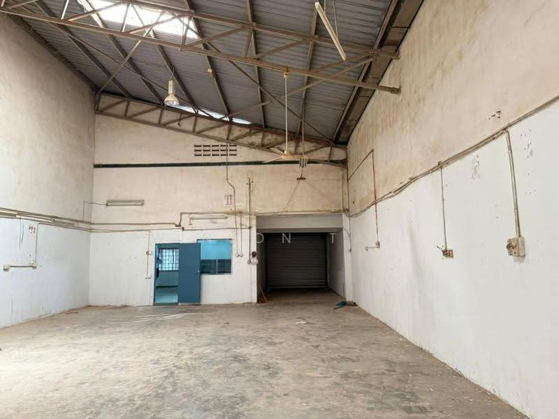 Kilang Teres untuk Disewa di Taman Tan Sri Yaacob (Johor Bahru) - Winson Tan - Interior - PropertyGuru.com.my