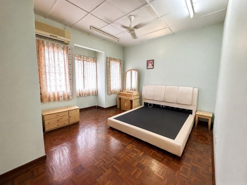 Rumah Teres 2-Tingkat untuk Dijual di Rawang Perdana (Rawang) - Louis Foong - Bedroom - PropertyGuru.com.my