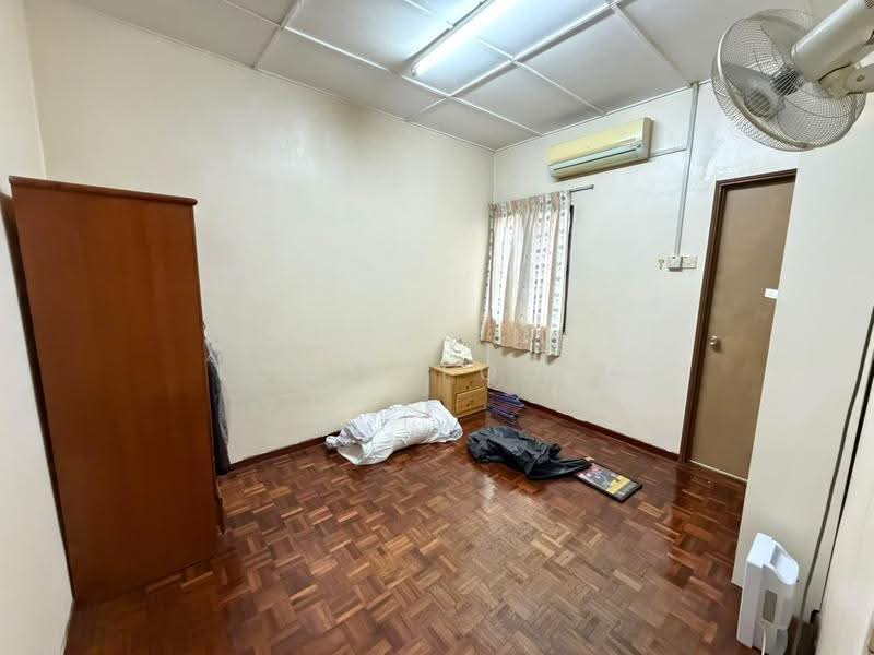 Rumah Teres 2-Tingkat untuk Dijual di Rawang Perdana (Rawang) - Louis Foong - Bedroom - PropertyGuru.com.my