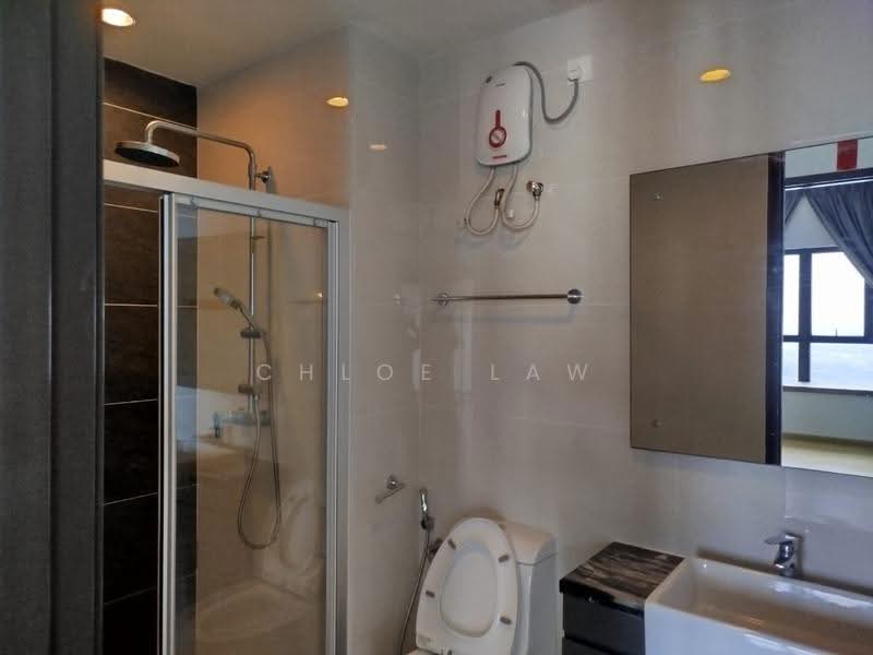 Condominium for Sale at Royal Strand @ Country Garden Danga Bay - Chloe Law - Bathroom - PropertyGuru.com.my