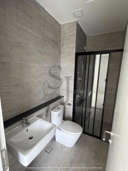 Shop / Office for Rent in Kota Damansara (Selangor) - Sharon Jessy - Bathroom - PropertyGuru.com.my
