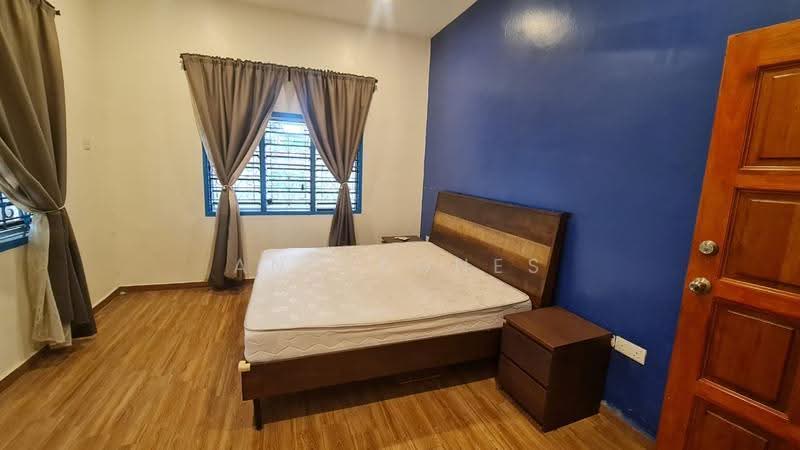 Link Bungalow for Sale in Taman Melawis (Klang) - Ang Agnes - Bedroom - PropertyGuru.com.my