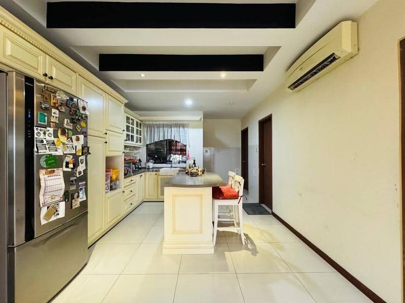 Rumah Teres 2-Tingkat untuk Dijual di Seksyen U9 (Shah Alam) - Salawati Busro - Kitchen - PropertyGuru.com.my
