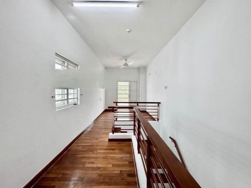 Rumah Teres 3-Tingkat untuk Disewa di Jelutong (Penang) - Chris Teoh - Corridor - PropertyGuru.com.my