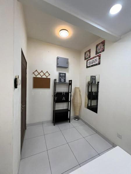 Townhouse for Rent in Bandar Botanic (Klang) - Stephanie Yap - Entrance - PropertyGuru.com.my