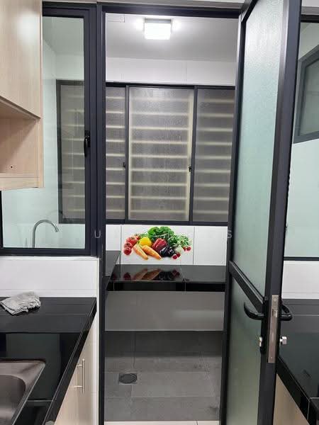 Kediaman Servis untuk Disewa di KL Traders Square - Luke Ross - Kitchen - PropertyGuru.com.my
