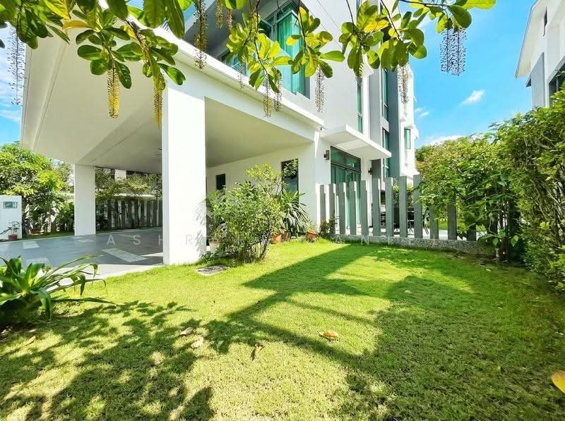 Bungalow House for Sale in Cyberjaya (Selangor) - Ashraff Daniel - Exterior - PropertyGuru.com.my