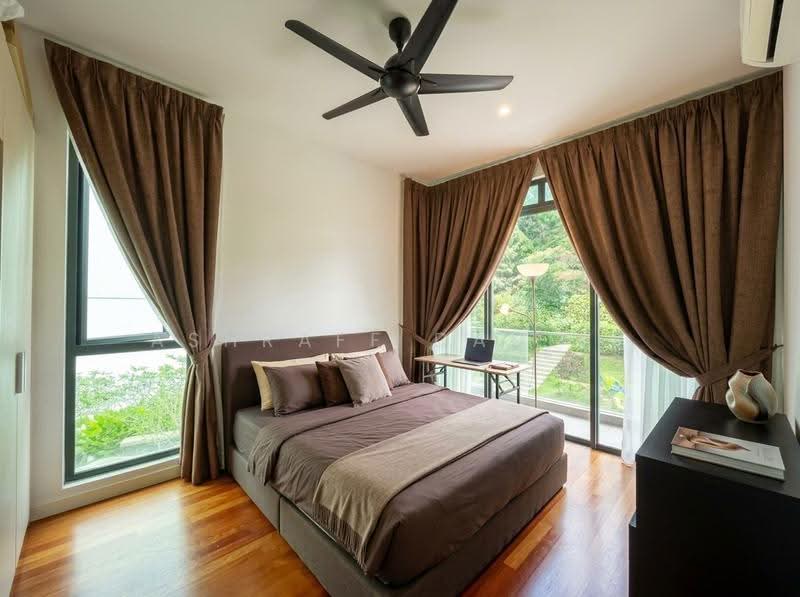 Bungalow House for Sale in Cyberjaya (Selangor) - Ashraff Daniel - Bedroom - PropertyGuru.com.my