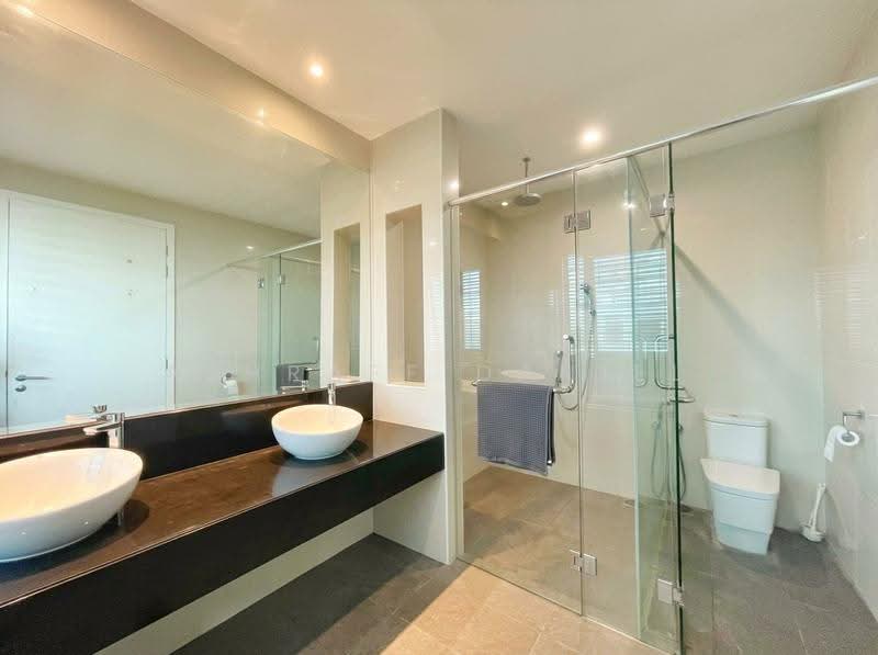 Bungalow House for Sale in Cyberjaya (Selangor) - Ashraff Daniel - Bathroom - PropertyGuru.com.my