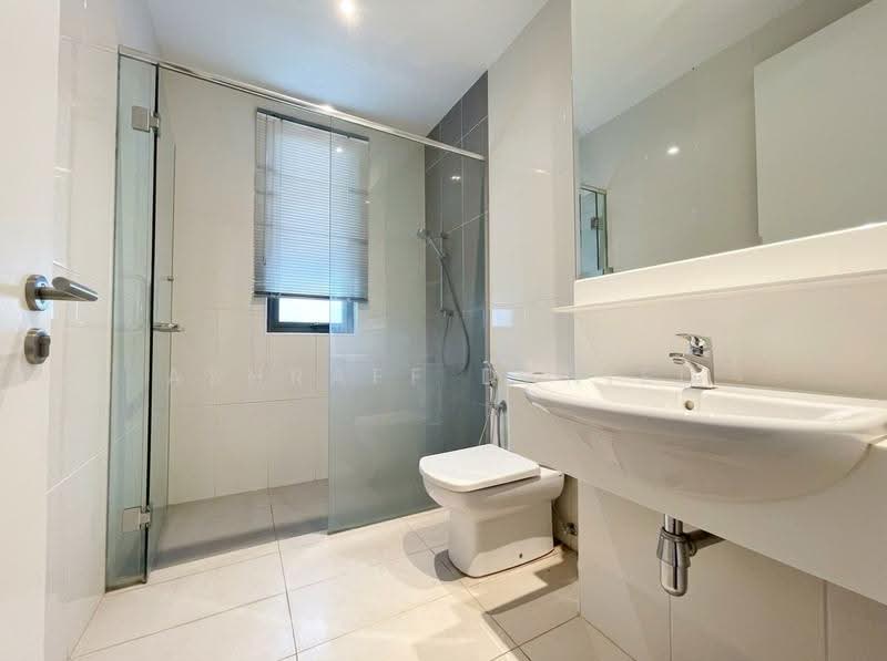 Bungalow House for Sale in Cyberjaya (Selangor) - Ashraff Daniel - Bathroom - PropertyGuru.com.my