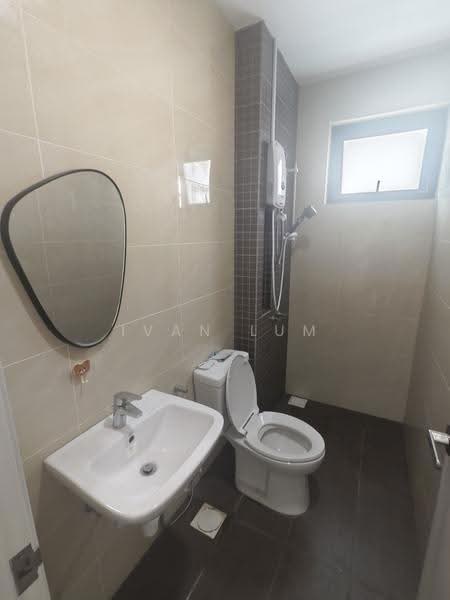 Service Residence for Rent at Pacific Star - Ivan Lum - Bathroom - PropertyGuru.com.my