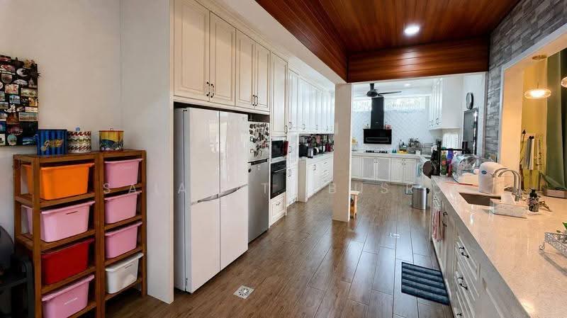 Terraced House for Sale in Denai Alam (Shah Alam) - Salawati Busro - Kitchen - PropertyGuru.com.my