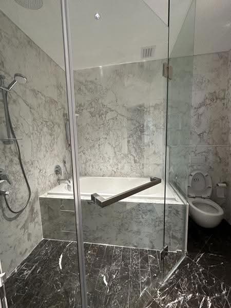Kediaman Servis untuk Disewa di SO Sofitel Kuala Lumpur Residences - Alvin Chia - Bathroom - PropertyGuru.com.my