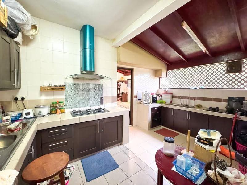 Semi-Detached House for Sale in Presint 15 (Putrajaya) - Ashraff Daniel - Kitchen - PropertyGuru.com.my