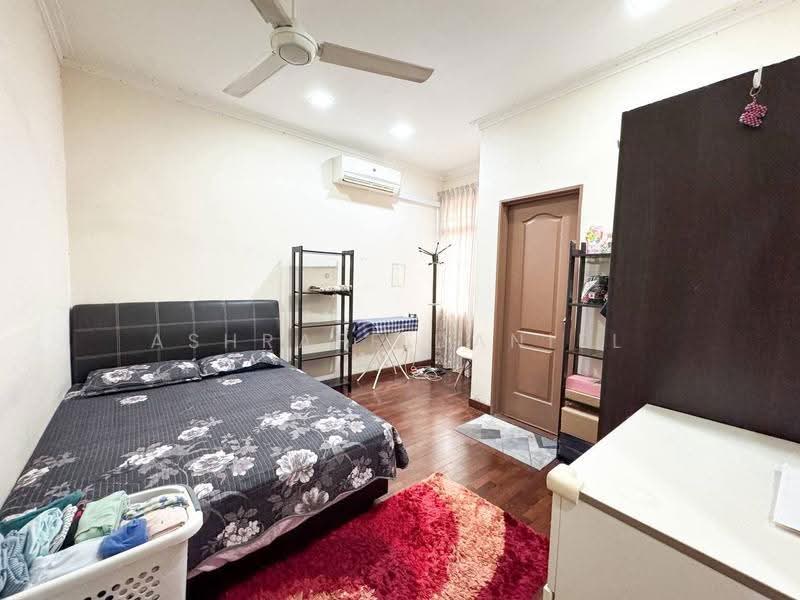Semi-Detached House for Sale in Presint 15 (Putrajaya) - Ashraff Daniel - Bedroom - PropertyGuru.com.my