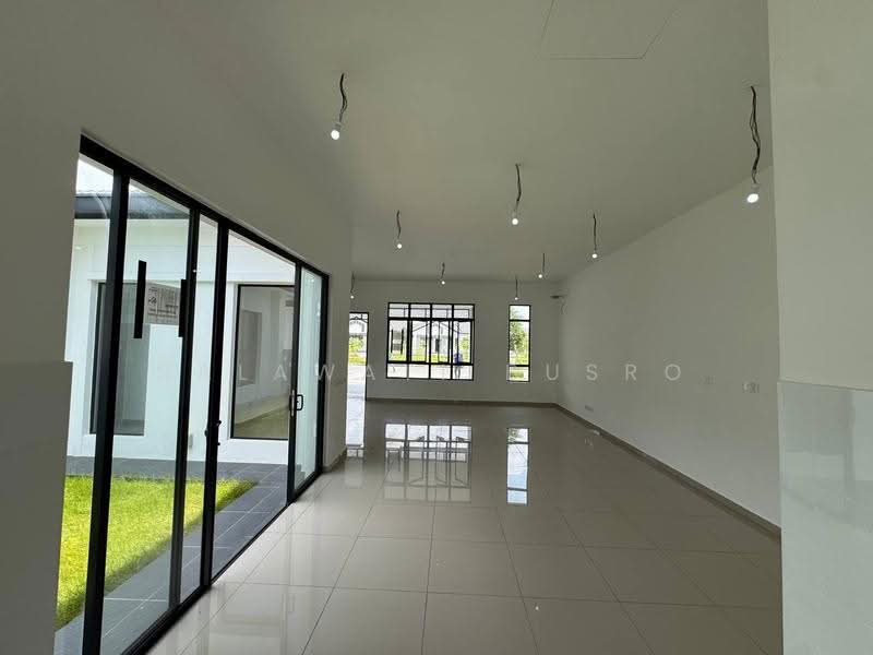 2-storey Terraced House for Sale in Shah Alam (Selangor) - Salawati Busro - Living Room - PropertyGuru.com.my