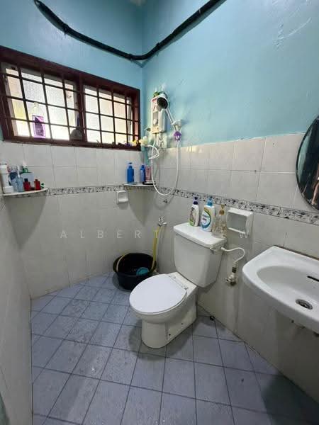 Rumah Teres 1-Tingkat untuk Dijual di Ulu Tiram (Johor) - Albert Liew - Bathroom - PropertyGuru.com.my