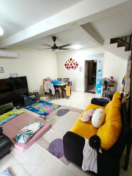 Rumah Teres 2-Tingkat untuk Dijual di Bandar Pulai Jaya (Pulai) - Bu Ee Vonne - Living Room - PropertyGuru.com.my