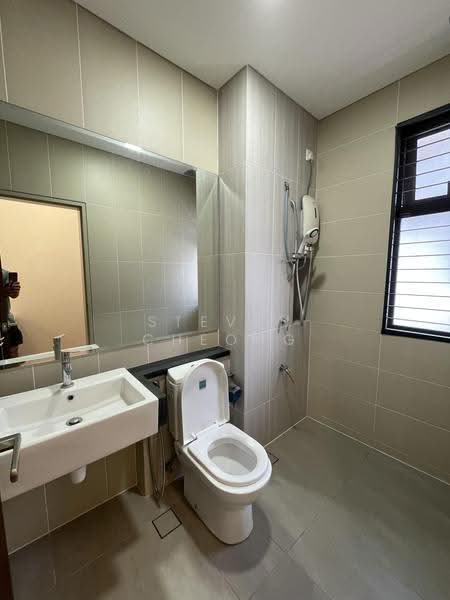 Rumah Teres 2-Tingkat untuk Disewa di U16, Elmina Gardens (Shah Alam) - Steven Cheong - Bathroom - PropertyGuru.com.my