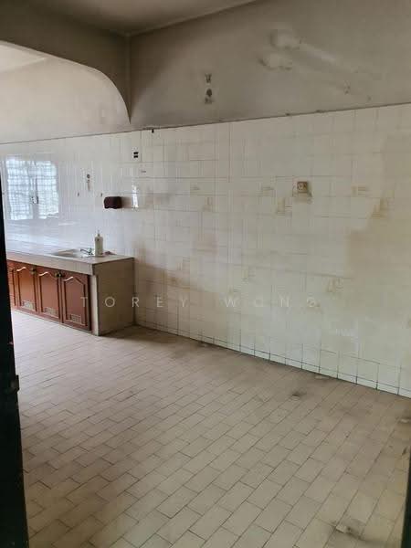 Rumah Teres 2-Tingkat untuk Dijual di Taman Bukit Maluri (Kepong) - Torey Wong - Kitchen - PropertyGuru.com.my