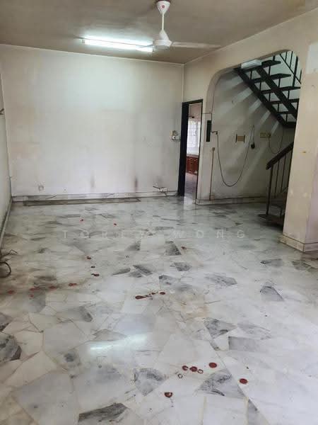 Rumah Teres 2-Tingkat untuk Dijual di Taman Bukit Maluri (Kepong) - Torey Wong - Living Room - PropertyGuru.com.my